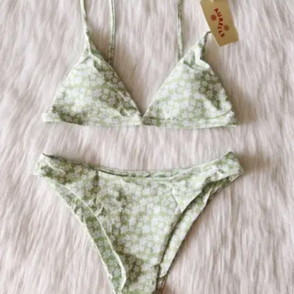 Aurelle Daisy Green Bikini Set SZ: L Large
